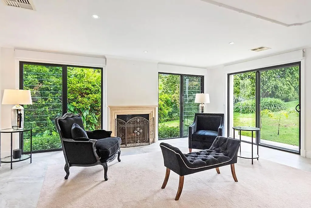 Maleny Chateau 5 Bed , Pool, Country Experience, Creek, Gym Balmoral Ridge Holiday home