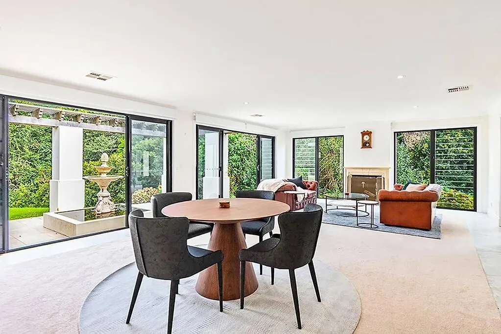 Maleny Chateau 5 Bed , Pool, Country Experience, Creek, Gym Balmoral Ridge 0*,  Australia
